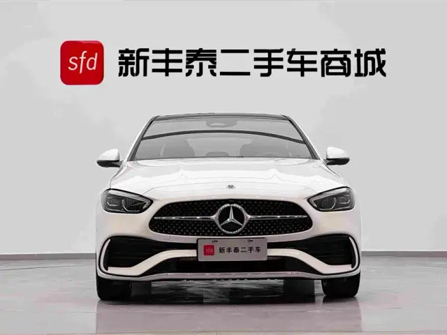 Mercedes-Benz C-Class — Фото автомобиля 2