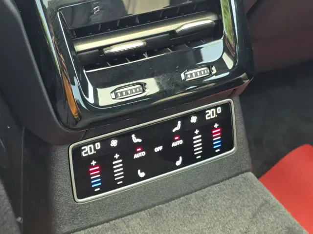 Audi A6L — Фото автомобиля 13