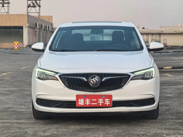 Buick Excelle — Фото автомобиля 2
