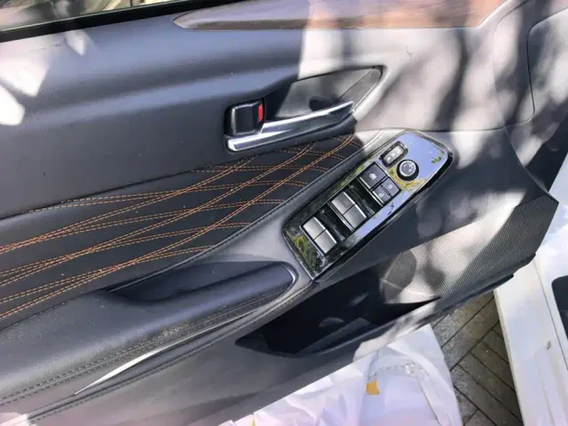 Toyota Avalon — Фото автомобиля 7