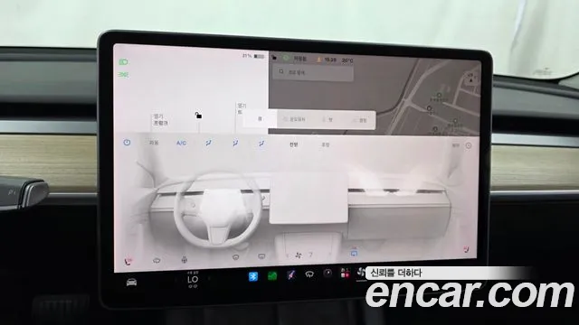 Tesla Model 3 — Фото автомобиля 24