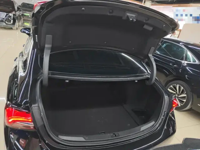 Buick LaCrosse — Фото автомобиля 18