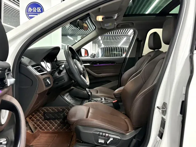 BMW X1 — Фото автомобиля 9