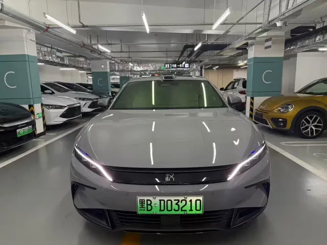 BYD Han 2025 Model EV 701KM LiDAR Smart Driving Version — Фото автомобиля 2