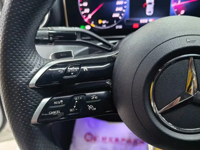 Mercedes-Benz C-Class — Фото автомобиля 7