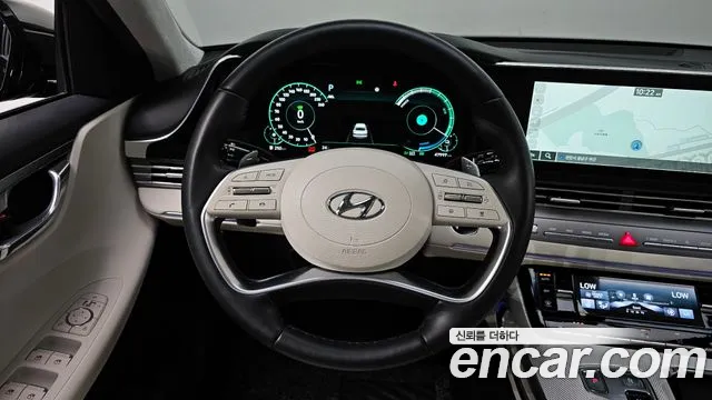 Hyundai Grandeur Grandeur (New) Hybrid — Фото автомобиля 14