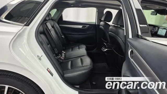 Hyundai Grandeur Новый Grandeur IG — Фото автомобиля 11