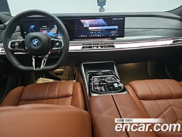 BMW 7-Series 7 серия (G70) — Фото автомобиля 7
