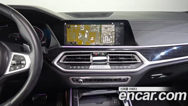 BMW X7 — Фото автомобиля 11