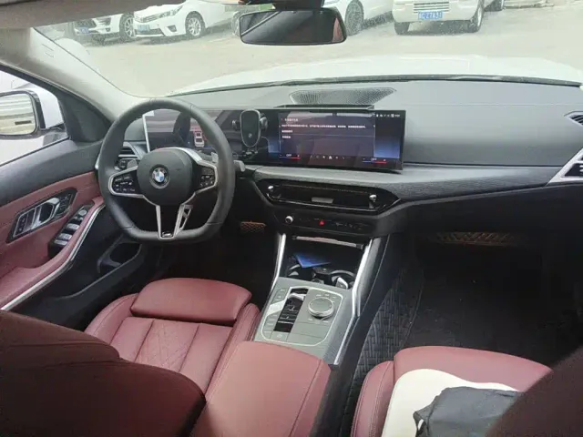 BMW 3 Series — Фото автомобиля 11