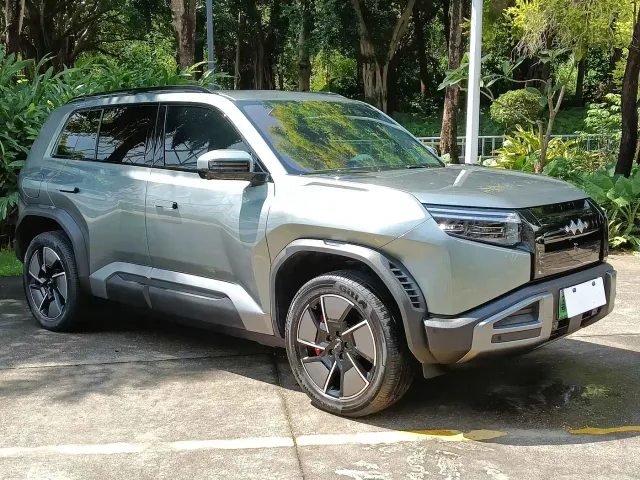 BYD FangChengBao Titanium 3 — Фото автомобиля 2