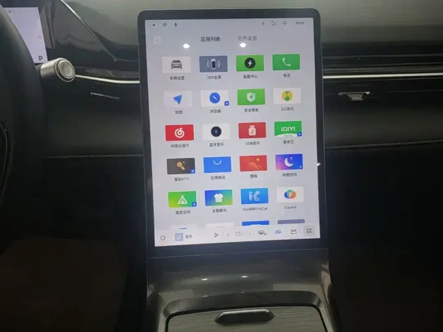 Geely Galaxy L6 — Фото автомобиля 12