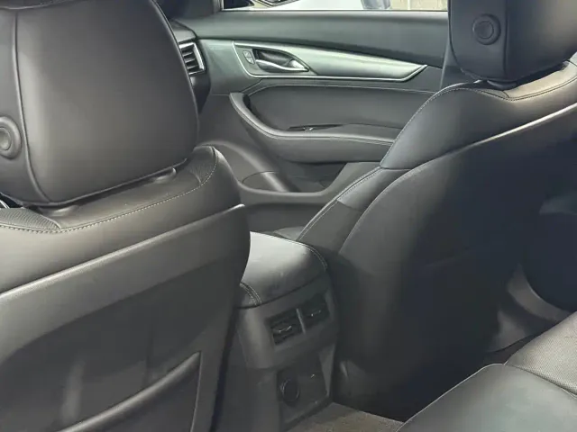Cadillac CT5 — Фото автомобиля 5