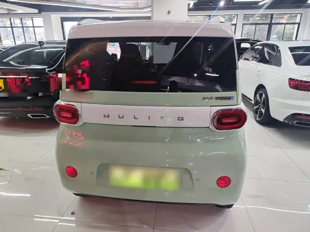 Wuling Hongguang Mini EV — Фото автомобиля 5