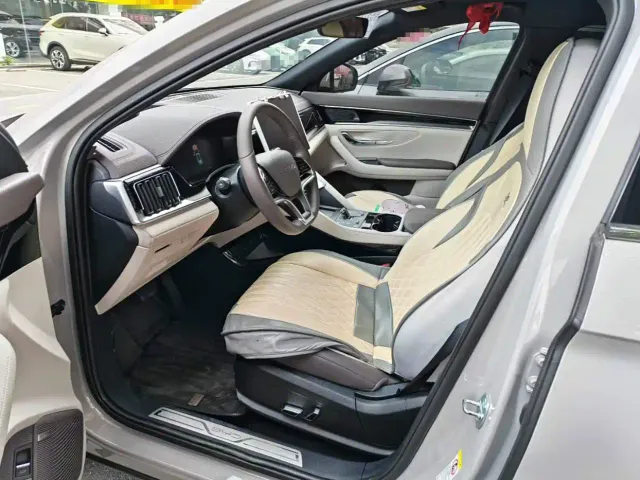BYD Song PLUS — Фото автомобиля 7