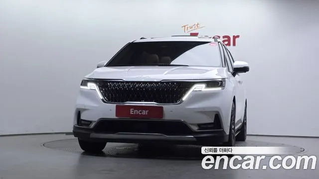 Kia Canival Carnival 4 поколение Дизель 9 мест Signature — Фото автомобиля 3