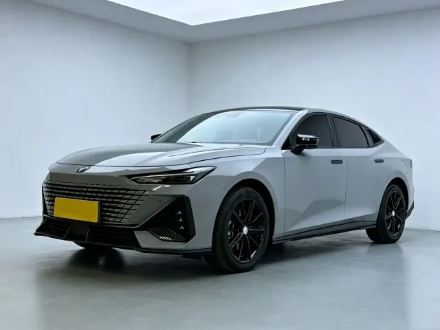 Фотография автомобиля — Changan UNI-V