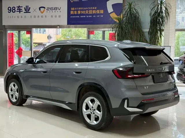 BMW X1 — Фото автомобиля 6