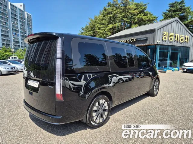 Hyundai Staria Staria — Фото автомобиля 2