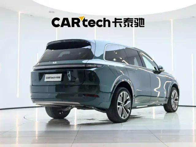 Li Auto L9 — Фото автомобиля 6