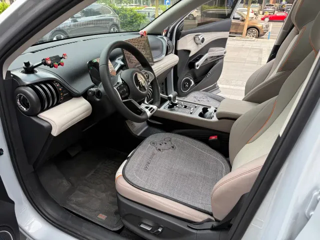 BYD Yuan PLUS — Фото автомобиля 7