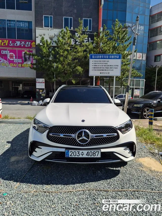 Фотография автомобиля — Mercedes-Benz GLC-Class X253