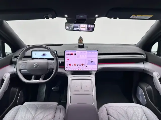 Nio EC6 — Фото автомобиля 11