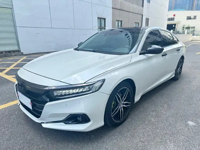 Фотография автомобиля — Honda Accord