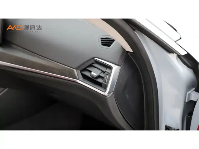BMW 4 Series — Фото автомобиля 9