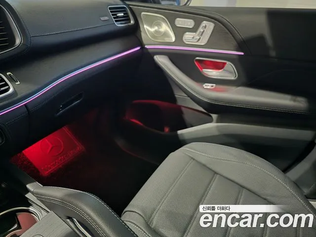 Mercedes-Benz GLE-Class — Фото автомобиля 10