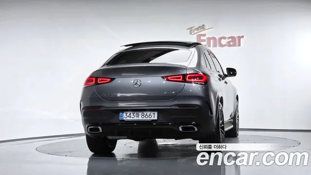 Mercedes-Benz GLE-Class — Фото автомобиля 4