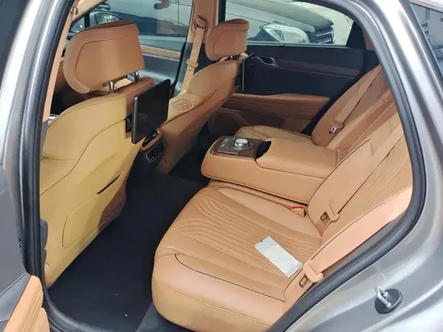 Genesis G80 — Фото автомобиля 11