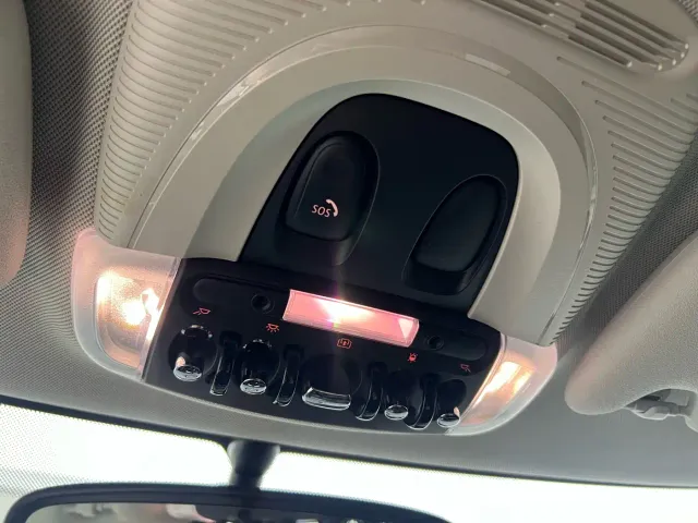 MINI Hatch — Фото автомобиля 12
