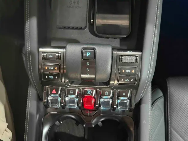 Fang Cheng Bao Leopard 5 2025 Celestial Smart Drive Ultra Edition — Фото автомобиля 11