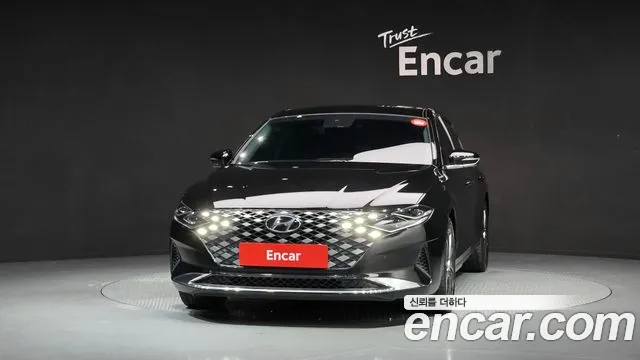 Hyundai Grandeur Новый Grandeur IG — Фото автомобиля 3