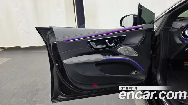 Mercedes-Benz EQS — Фото автомобиля 24