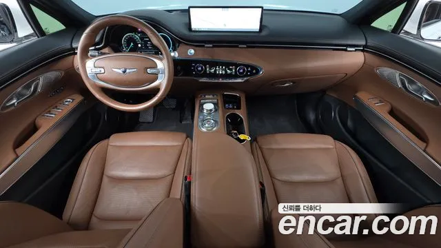 Genesis GV70 — Фото автомобиля 10