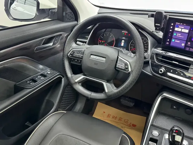 Haval H6 — Фото автомобиля 11