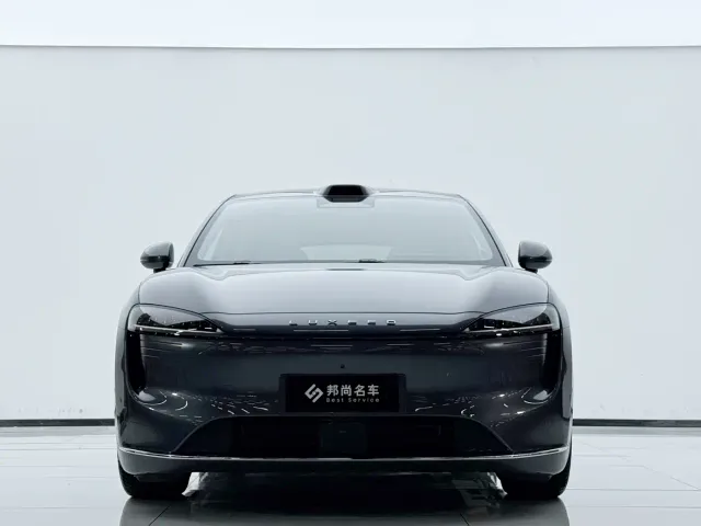 Luxeed R7 — Фото автомобиля 3