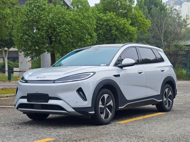 Фотография автомобиля — BYD Sealion 05 EV