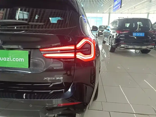 BMW X3 — Фото автомобиля 7
