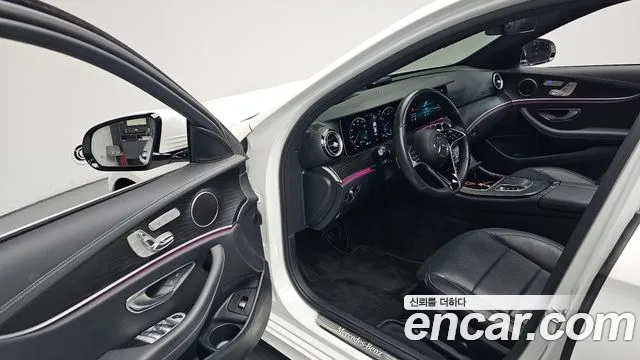 Mercedes-Benz E-Class W213 — Фото автомобиля 15