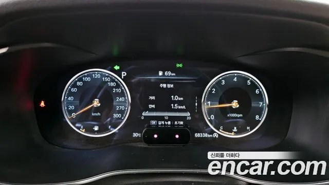 Genesis G70 — Фото автомобиля 8