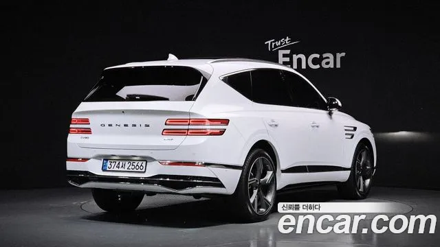 Genesis GV80 — Фото автомобиля 2