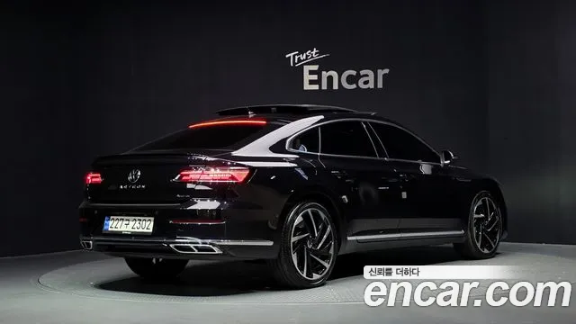 Volkswagen Arteon — Фото автомобиля 2
