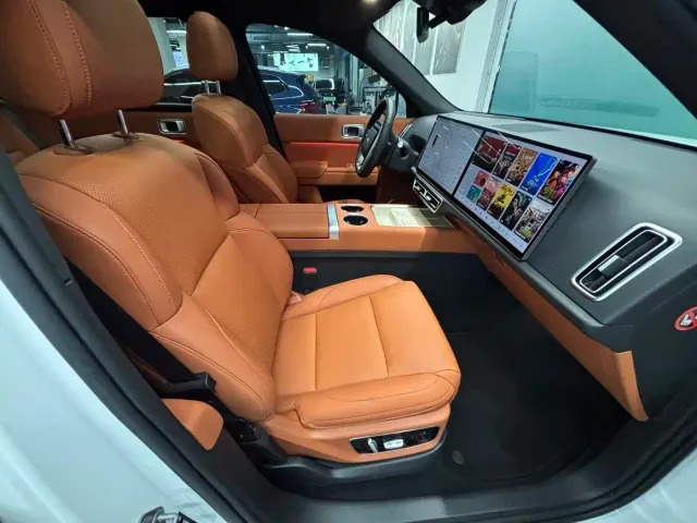 Li Auto L7 — Фото автомобиля 14