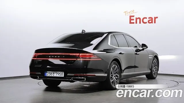 Genesis G90 Бензин 3.5 турбо AWD — Фото автомобиля 2
