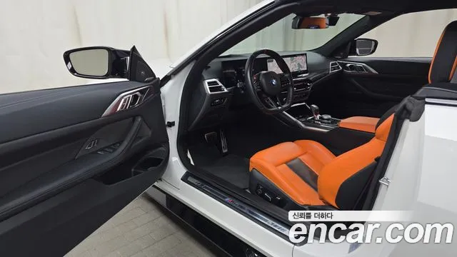BMW M4 — Фото автомобиля 11