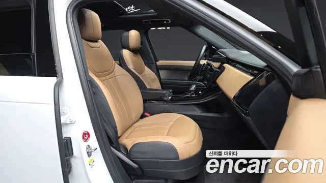 Land Rover Range Rover Sport — Фото автомобиля 11