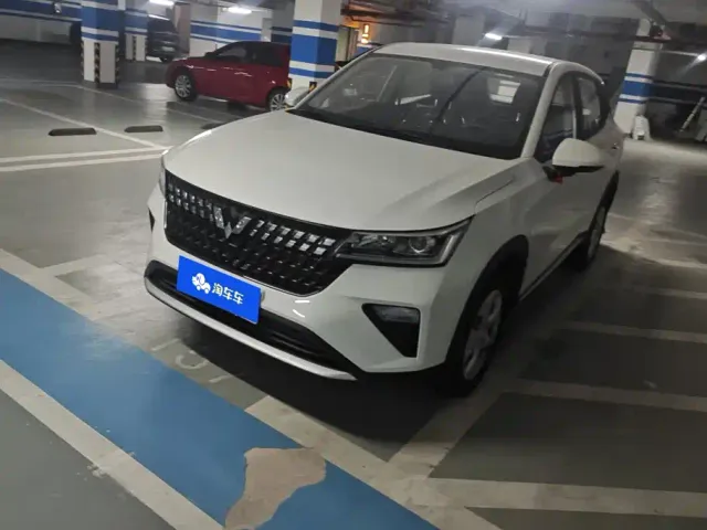 Фотография автомобиля — Wuling Xingchi
